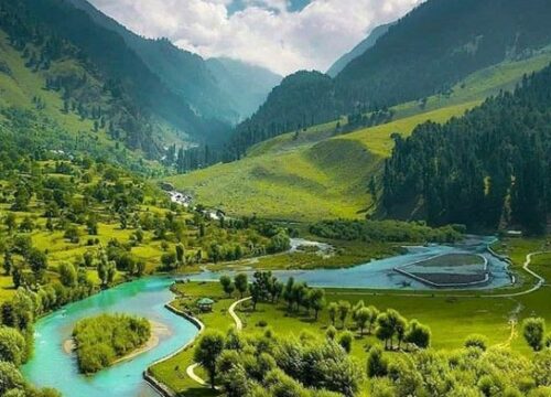 VISHENSAR KISHENSAR LAKES TREK